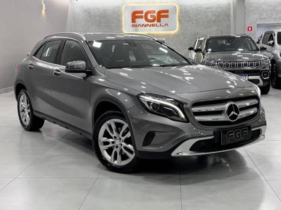 MERCEDES-BENZ GLA 200 1.6 CGI ADVANCE 16V TURBO FLEX 4P AUTOMÁTICO